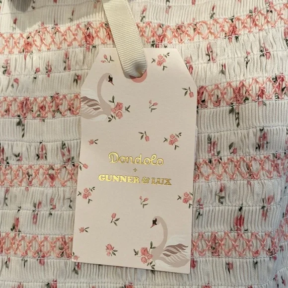 Dondolo + Gunner & Lux Lovely Rose Dress NWT 3 collars Size M - Picture 8 of 9